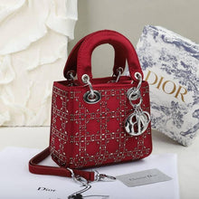 Luxury Crystal Embellished Mini Handbag – Premium Evening Party Bag